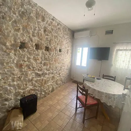 Holiday House With Wifi Novi Vinodolski - 12241 *